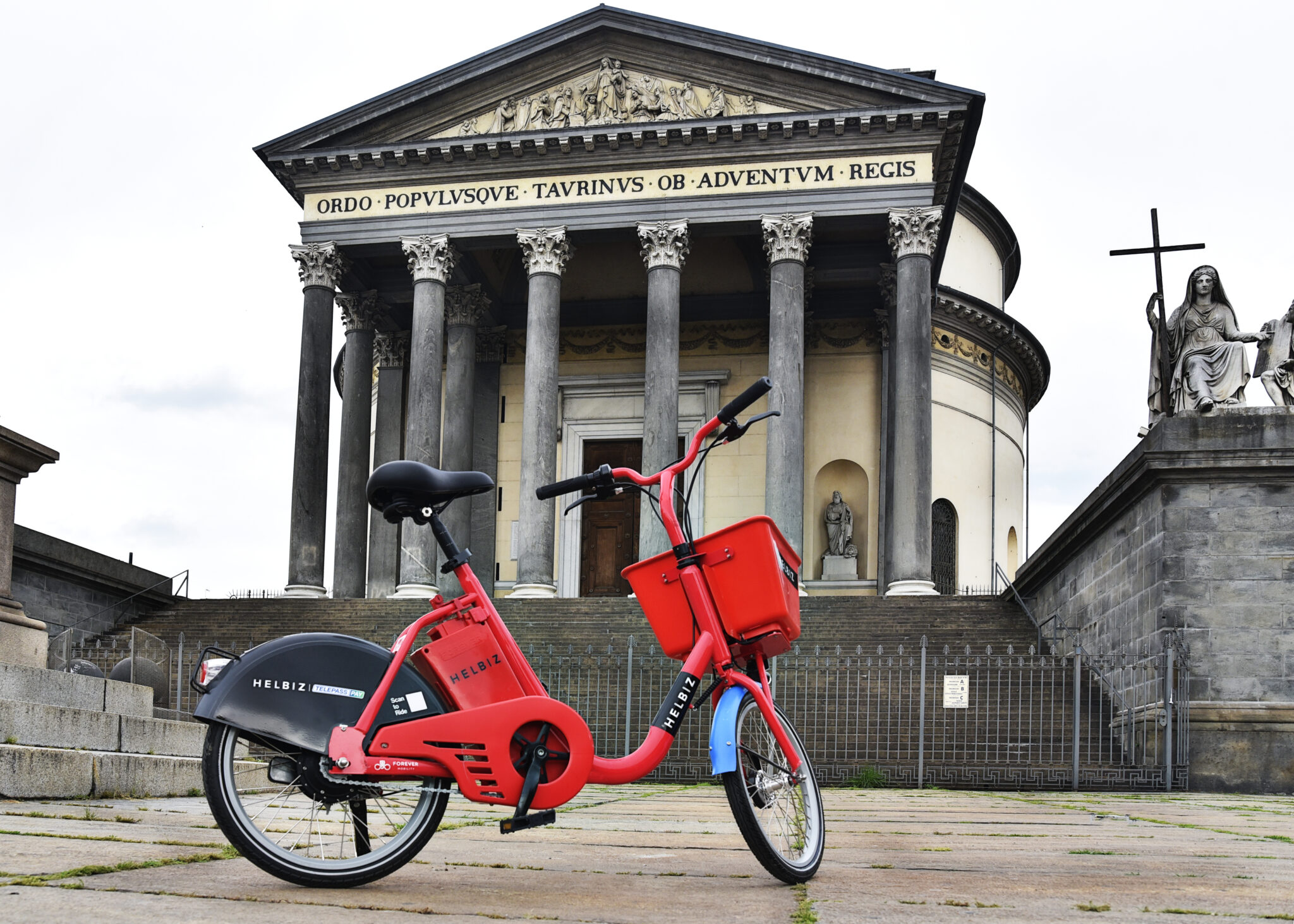 come si chiama il posto riservato alle biciclette